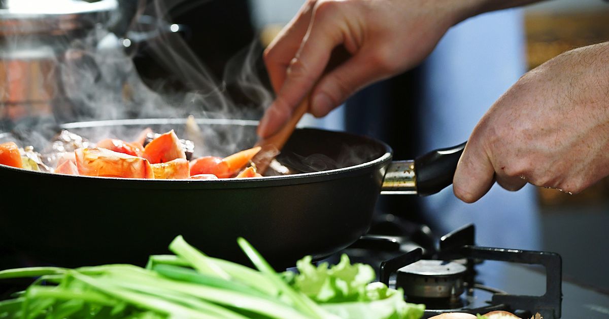 Lowering the intake of AGEs by Changing How You Cook Your Food